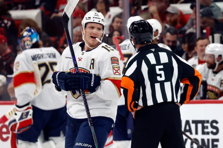 Forsling scores with 4.3 seconds left in OT as Panthers beat Hurricanes